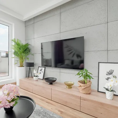 Elegant With Air-conditioning Near Fabryczna By Renters Prestige Apartament
