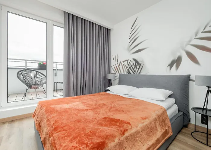 Elegant With Air-conditioning Near Fabryczna By Renters Prestige Lägenhet Łódź