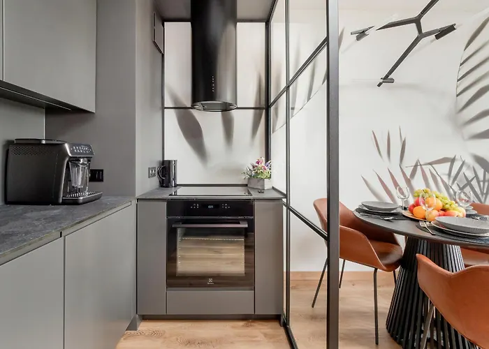 Elegant With Air-conditioning Near Fabryczna By Renters Prestige * Łódź